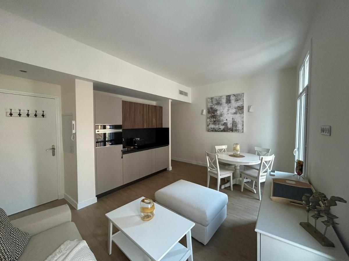 Property With Style - Rue Meynadier - 350M Palais & Beach! كان المظهر الخارجي الصورة