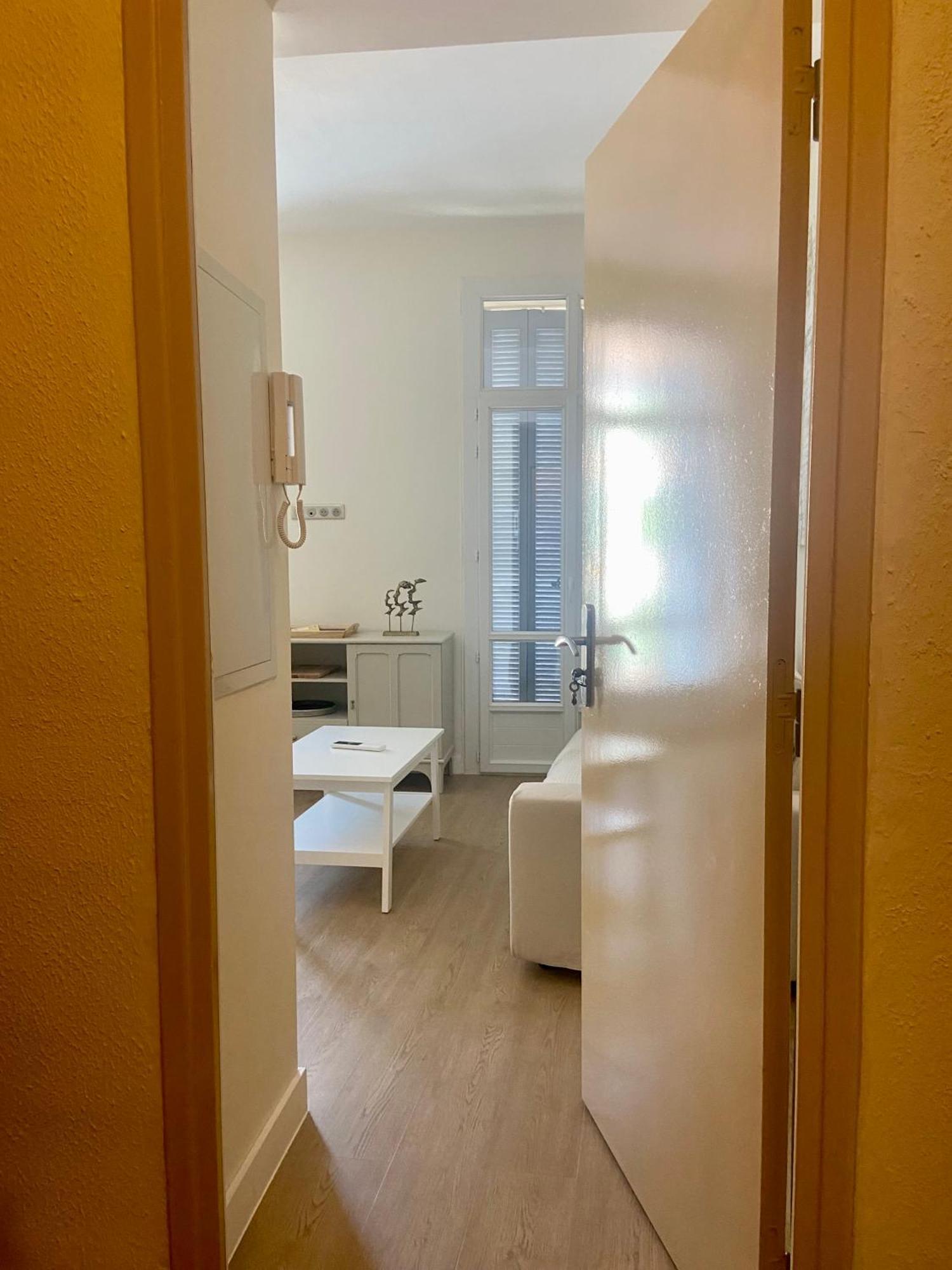 Property With Style - Rue Meynadier - 350M Palais & Beach! كان المظهر الخارجي الصورة