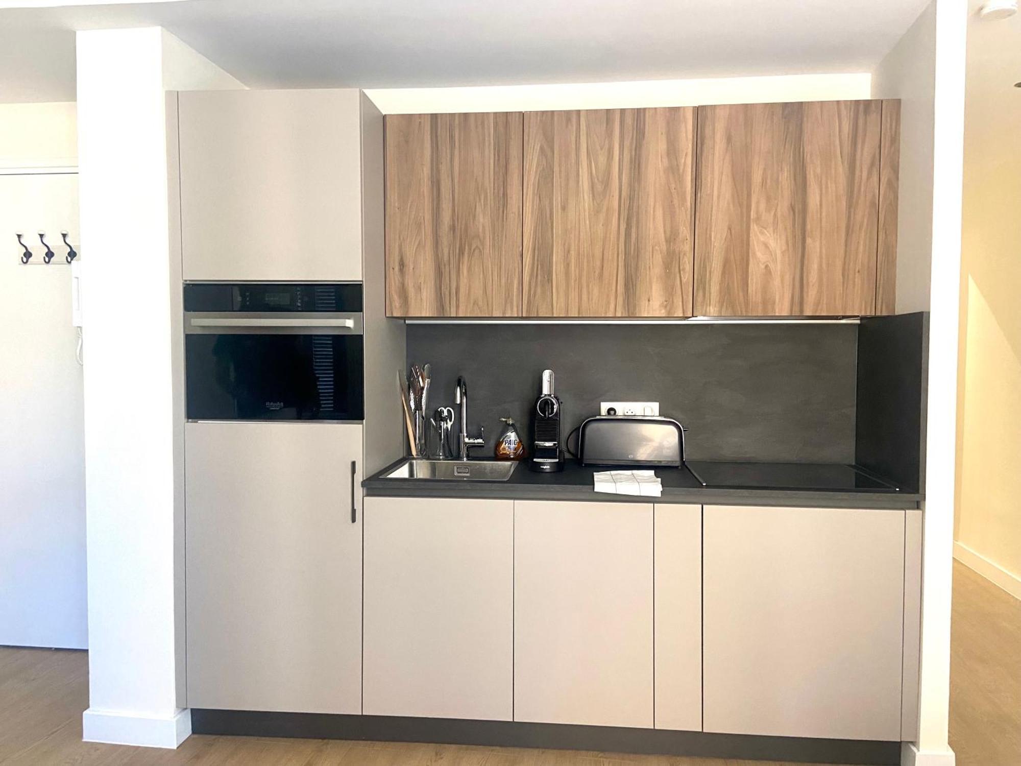 Property With Style - Rue Meynadier - 350M Palais & Beach! كان المظهر الخارجي الصورة